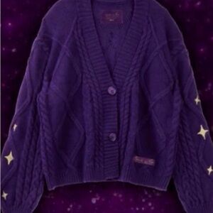 Taylor Swift Knit Cardigan